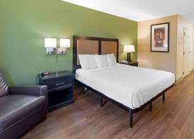 Sonesta Simply Suites Lansing 5