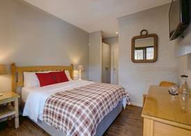 Amour Guest House 5