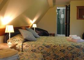 Midway Guest House 5