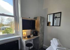 Edinburgh City Hotel 2