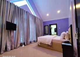 Beckett Suites-Guest Room 5