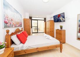Sea Bliss Maisonette close to sea 3