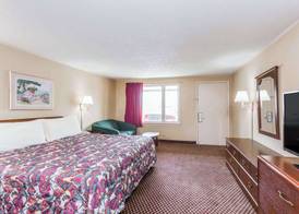 Travelodge by Wyndham Ridgeway Martinsville Area 5