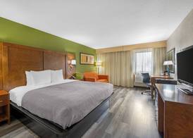 Quality Inn & Suites Goshen 4