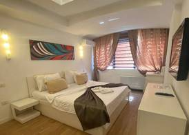 Theranda Hotel 5