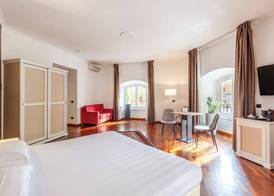 Inn Rome Rooms & Suites 3