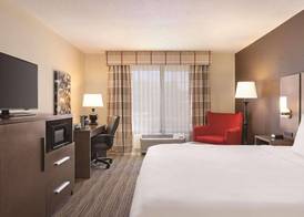 Country Inn & Suites by Radisson, Albert Lea - Austin 5