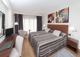 Aparto-Hotel Rosales 4
