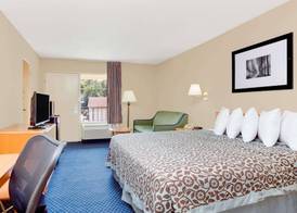 Americas Best Value Inn Aiken 4
