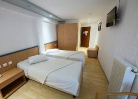 Thomas Beach Hotel 4