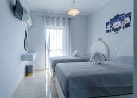 Akis Villa Studios & Apartment with Pool by Hotelius 4
