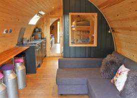 Cairnfold Cabins 4