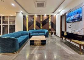 Hotel 7 Days Inn 2