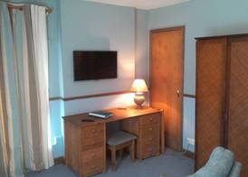 Meare Manor 3