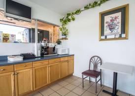 Rodeway Inn 2