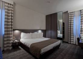 Hotel Ovest 4