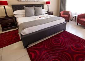 Airport Gardens Boutique Hotel 5