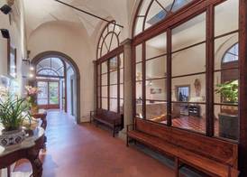 Casa Santo Nome di Gesu 3