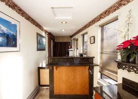 Super 8 by Wyndham Vancouver East 2