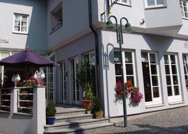 Hotel am Schloss Neuenstein 3