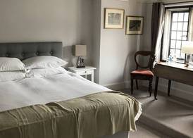 Bankes Arms Hotel 3