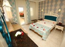 Turk Hotel 4