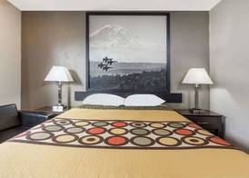 Super 8 by Wyndham Bremerton 3