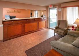 Travelodge by Wyndham Beckley 4