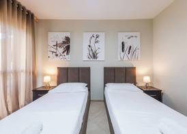 Kondo Stays - City Center Apartments 3