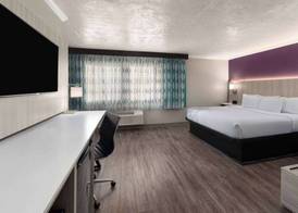 La Quinta by Wyndham North Orem 5