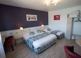 Hotel De La Mer 5