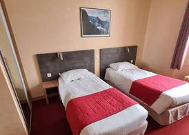 Hostellerie du Cantal 4