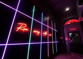 Revolver Edinburgh 3