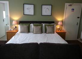 Inchture Hotel 3