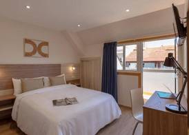 Vigo Bay Apartments by Olala Homes 2