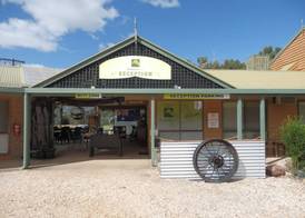 Mountain View Motor Inn & Holiday Lodges 2