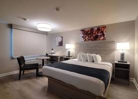 The Northshore Hotel 4