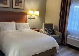 Candlewood Suites BORDENTOWN-TRENTON by IHG 4