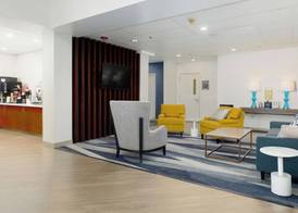 Comfort Suites Springfield-Eugene 4