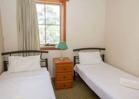Bell Motel 3