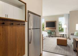 Staybridge Suites Aurora East by IHG 5