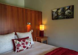 Wilderness Lodge Lake Moeraki 3