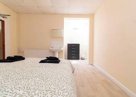 Brookvale Guest House Room 7 3