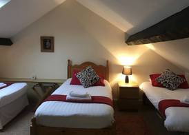 Victoria Guest Accommodation & Studio Apartments 4