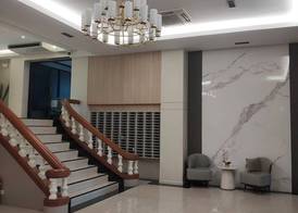 Boss Hotel 3