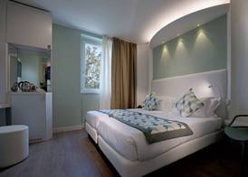 Ark Hotel 4
