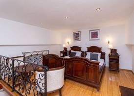 Amoret Apartments 4