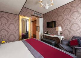 Carnival Palace - Venice Collection 4