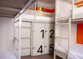 Room Valencia 4