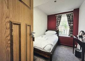 The Gillygate 5